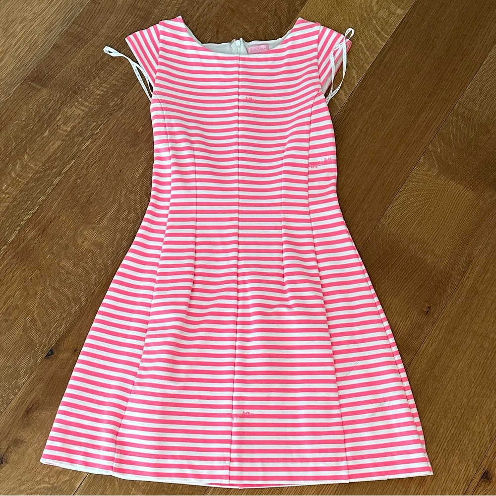 Flattering Lilly Pulitzer Briella Ponte Fit & Flare Dress Hot Pink and White M